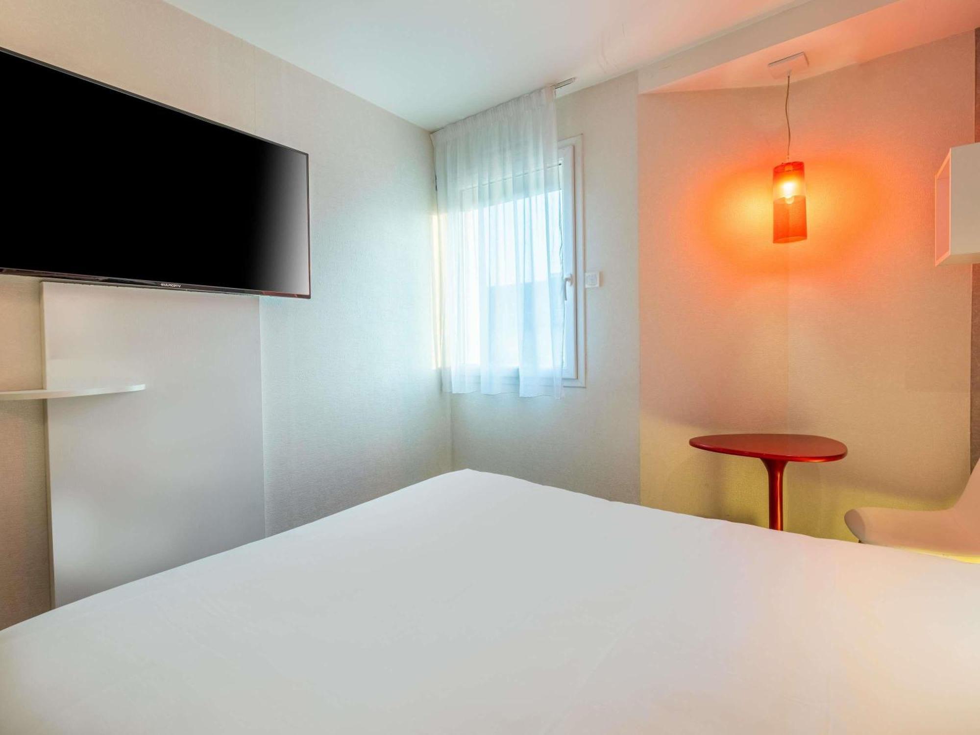 Ibis Styles Blois Centre Gare Hotel Kültér fotó
